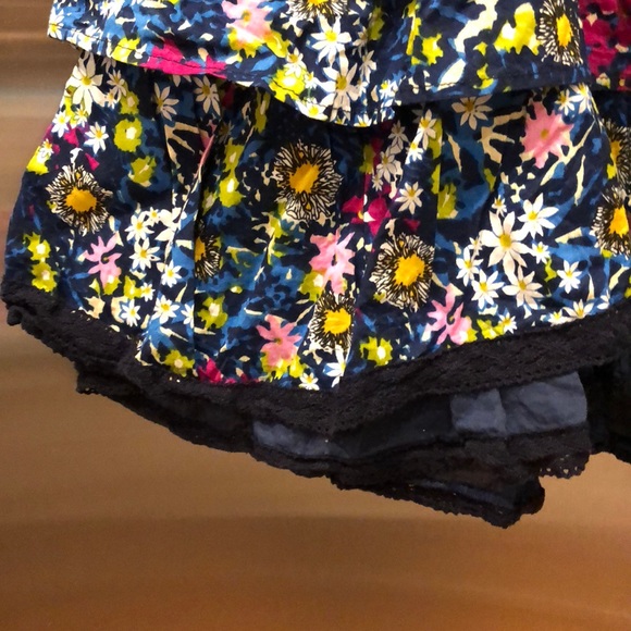 Girls Kanya Ruffle Tank - Picture 4 of 8